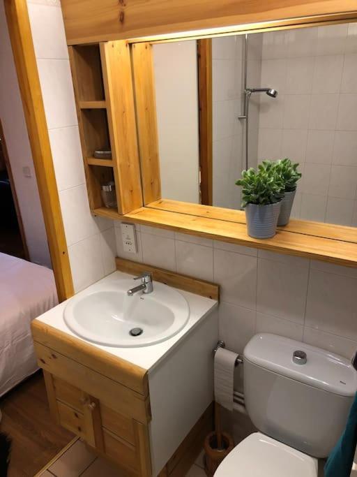 Central 3 Bedroom Chalet With Balcony Val-dʼIsère Екстериор снимка